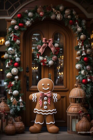 Stunning Christmas Door Decoration Ideas - Puqqu