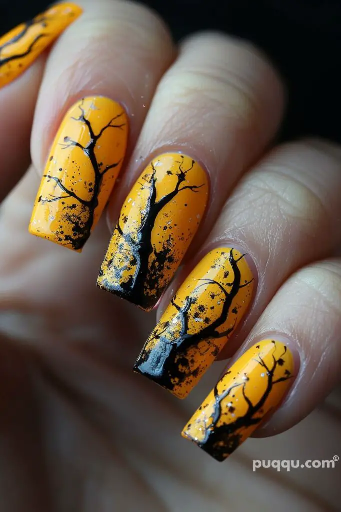 black-yellow-nails-12