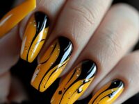 black-yellow-nails-13