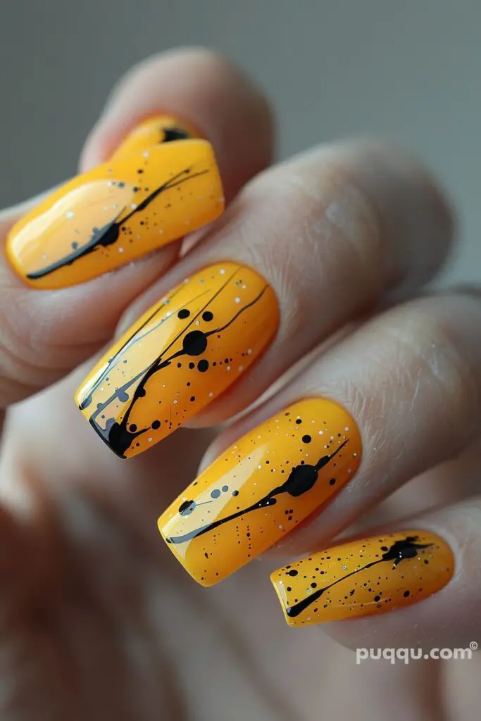 black-yellow-nails-42