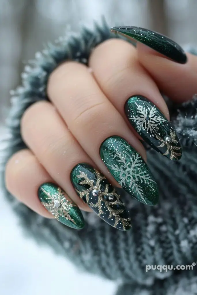 green-nails-14