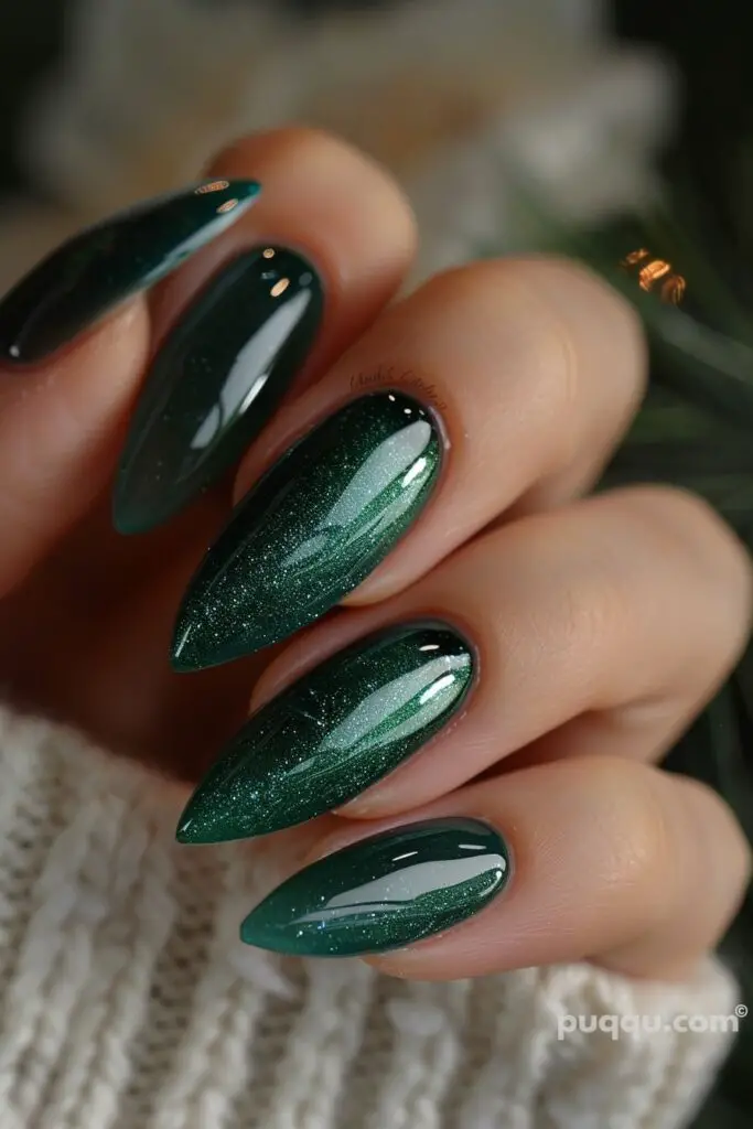green-nails-27