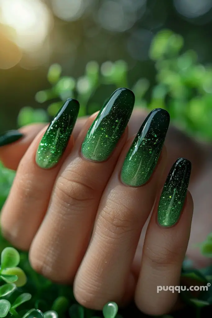 green-nails-29