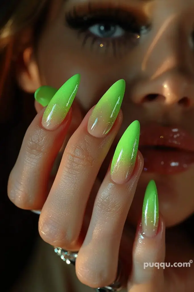 green-nails-45