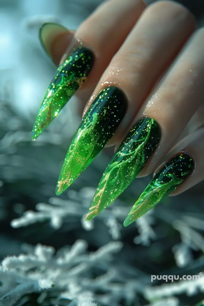 green-nails-49