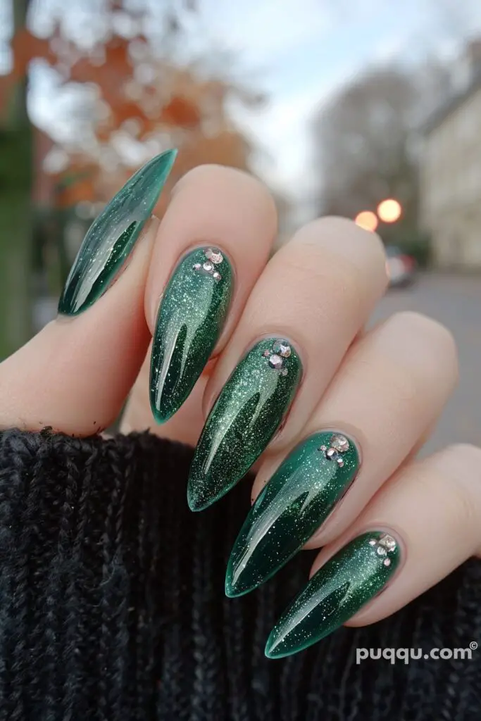 green-nails-55