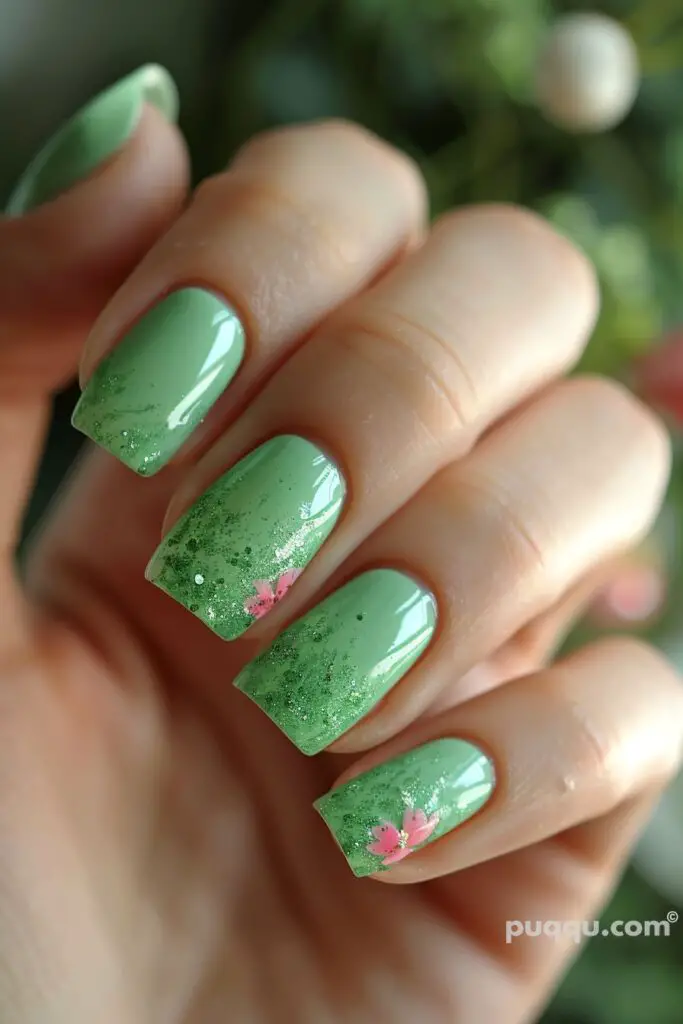 green-nails-62