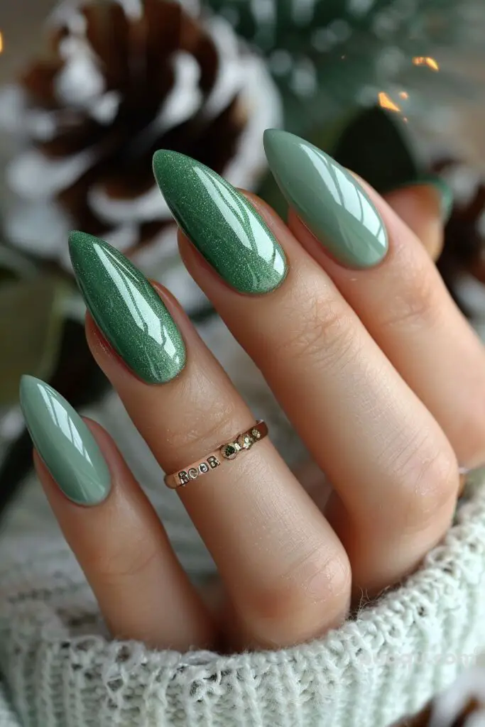 green-nails-76