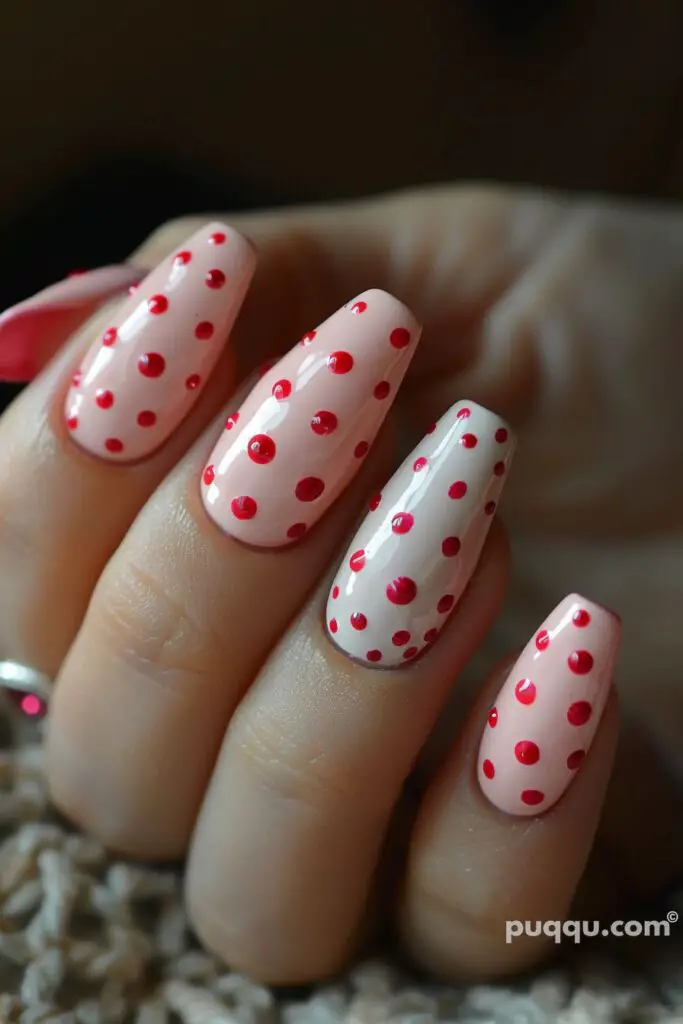 polka-dot-nail-designs-20