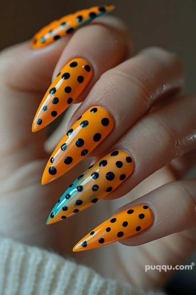 polka-dot-nail-designs-25