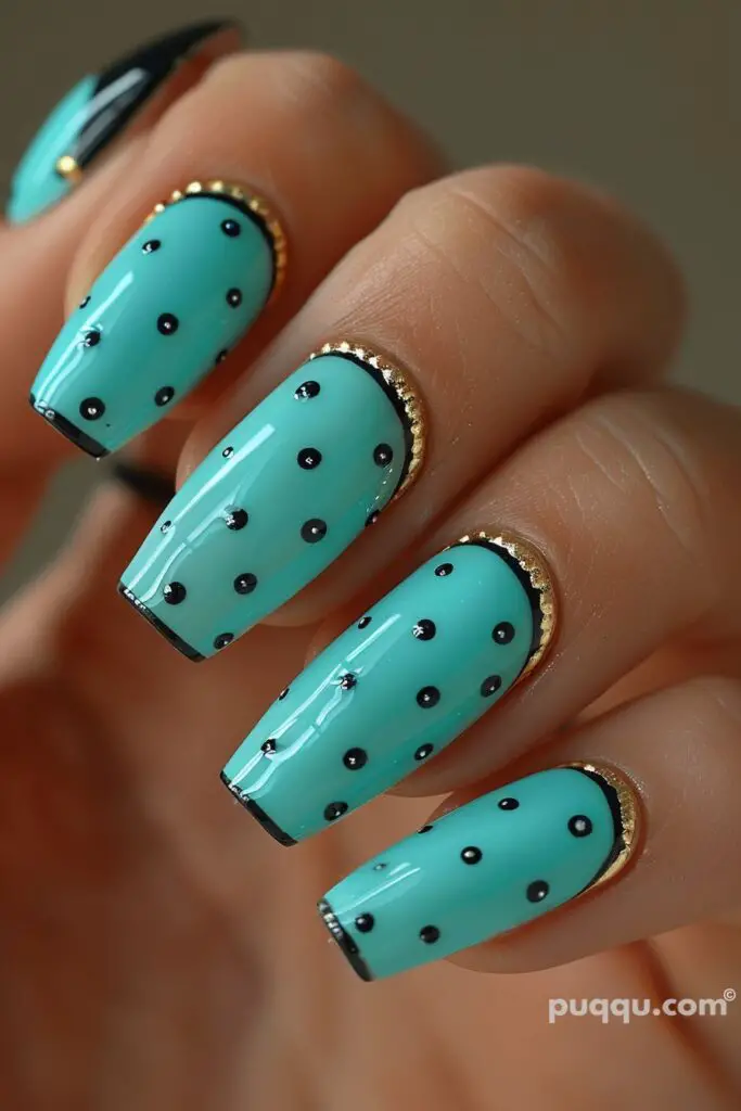 polka-dot-nail-designs-45