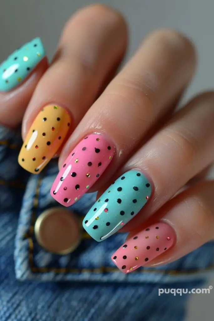 polka-dot-nail-designs-46