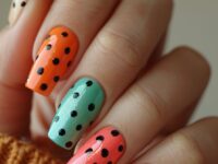 polka-dot-nail-designs-6