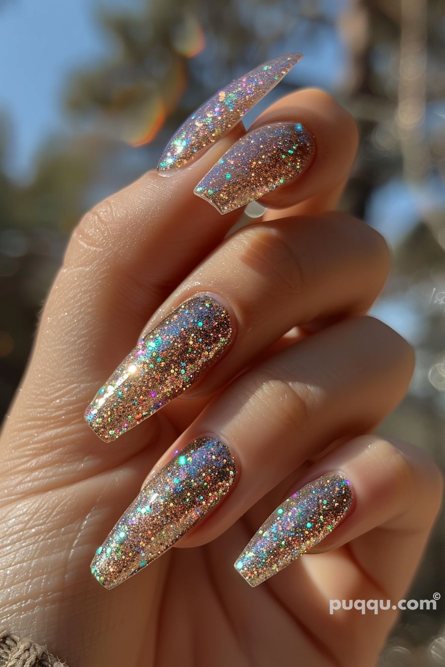 Y2K Nails: Embrace the Trend! - Puqqu