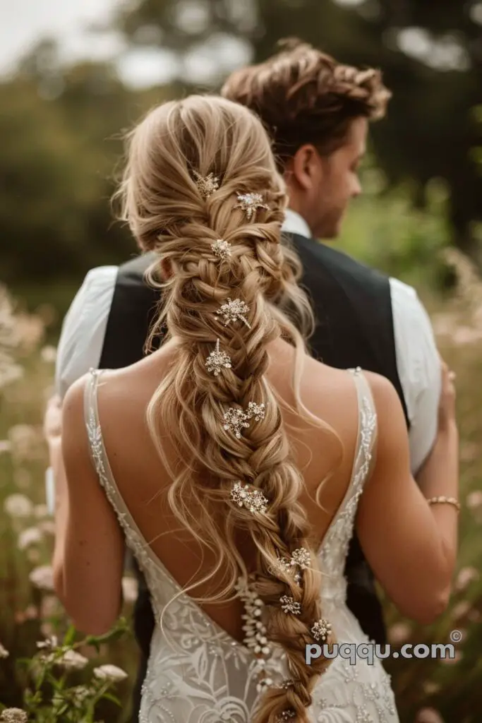 wedding-hairstyles-2024-191