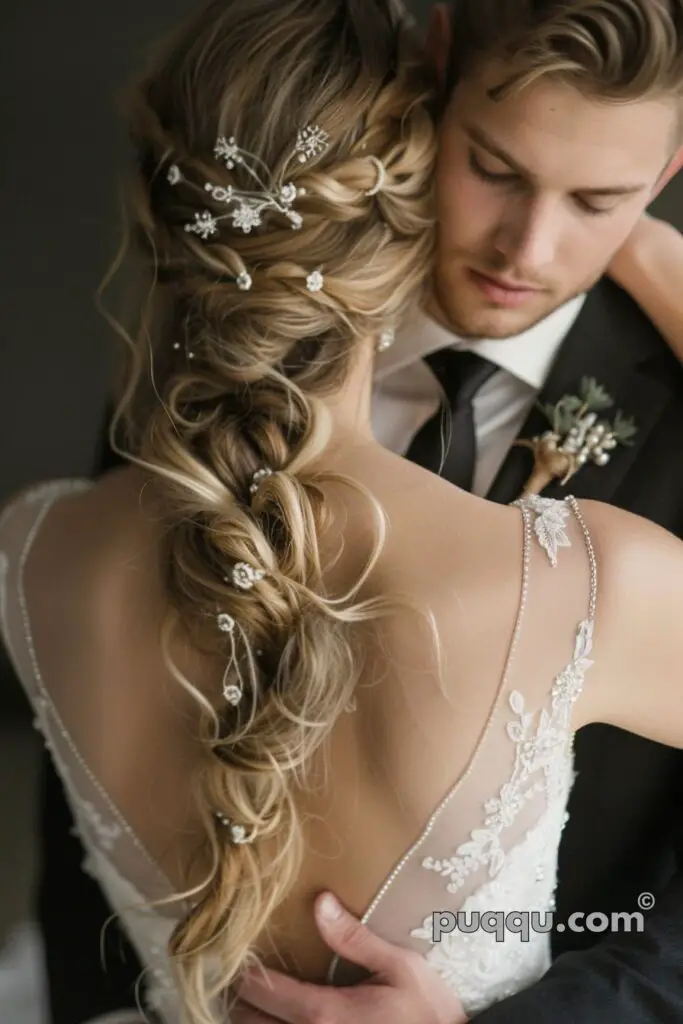 wedding-hairstyles-2024-54