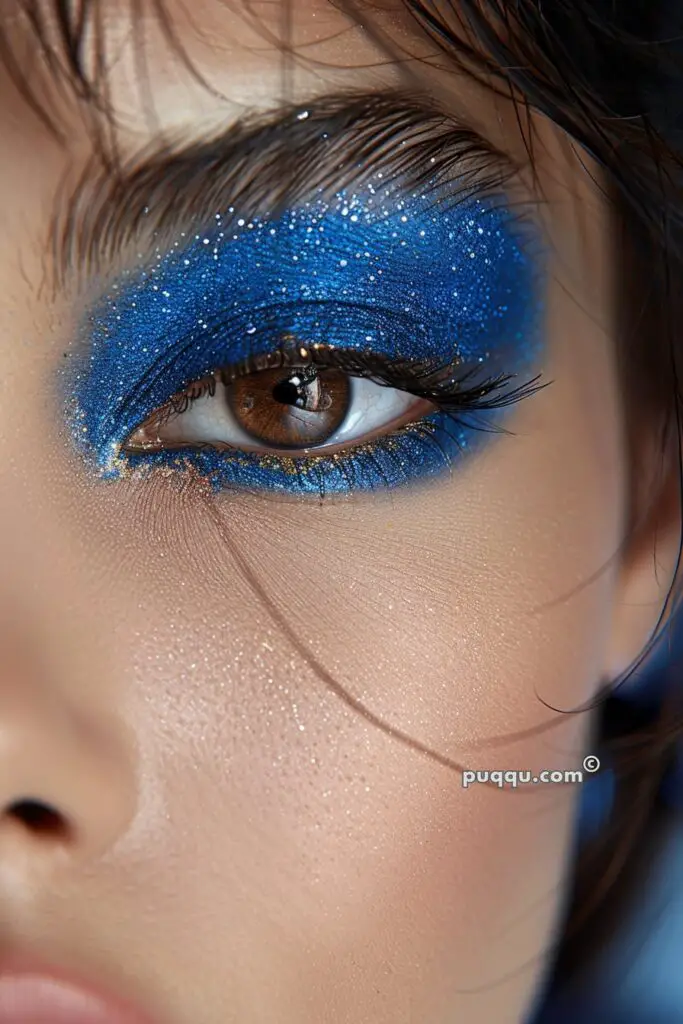 blue-eyeshadow-looks-155