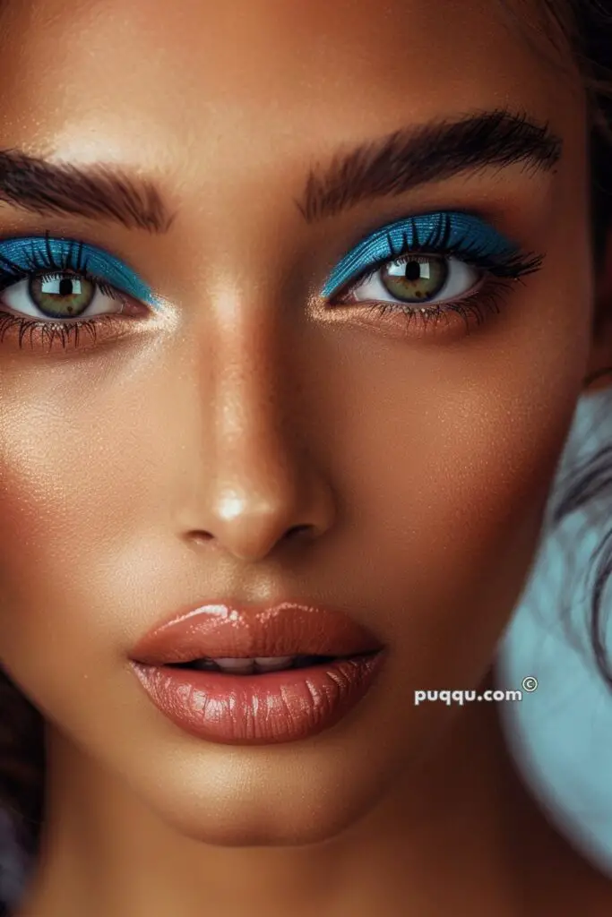 blue-eyeshadow-looks-57