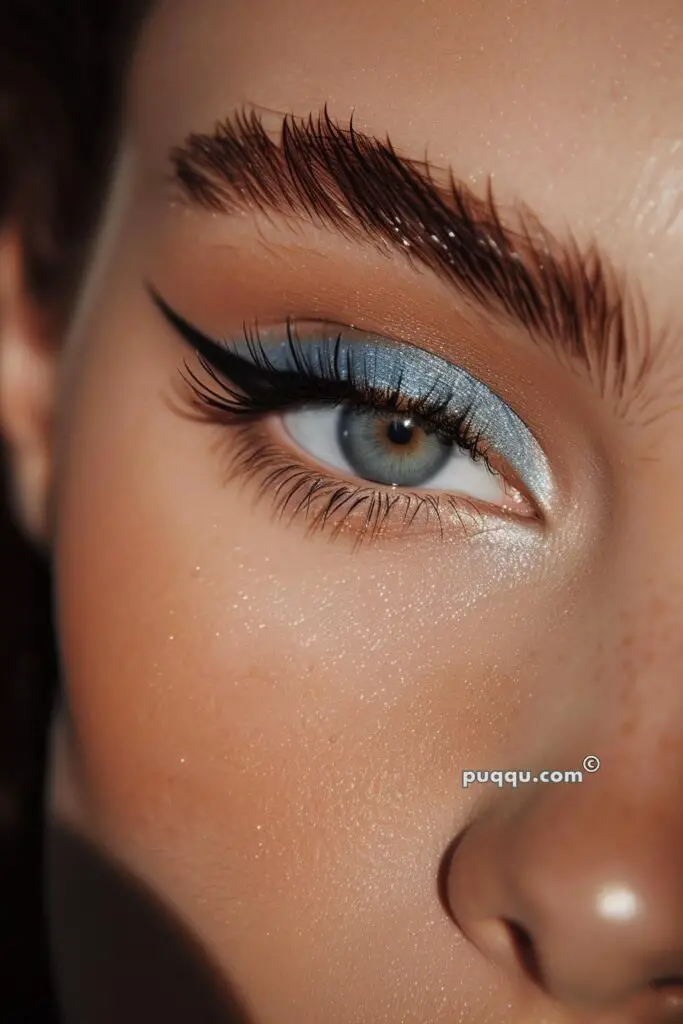blue-eyeshadow-looks-68