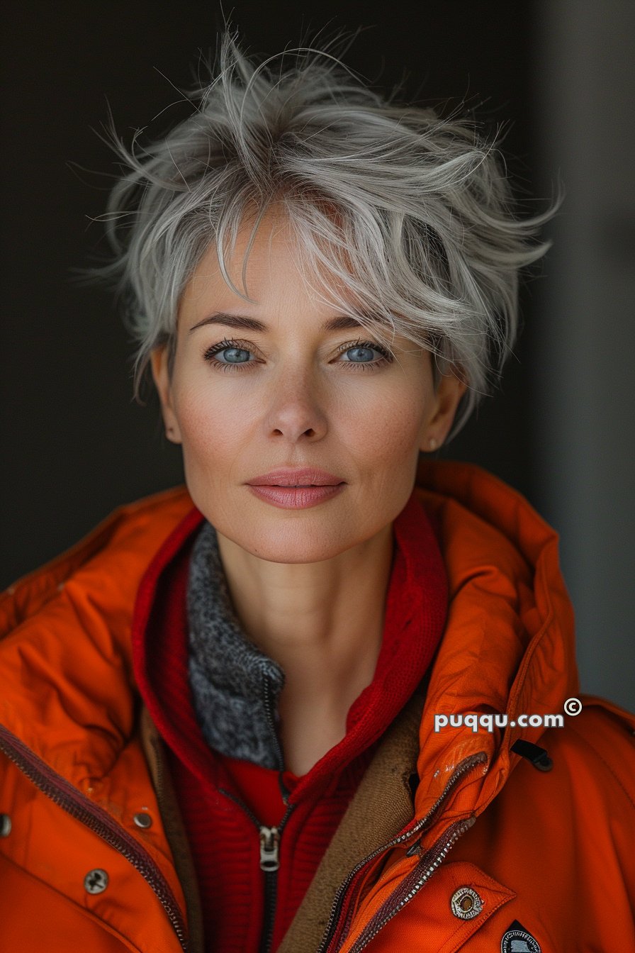 pixie-haircuts-gray-hair-31