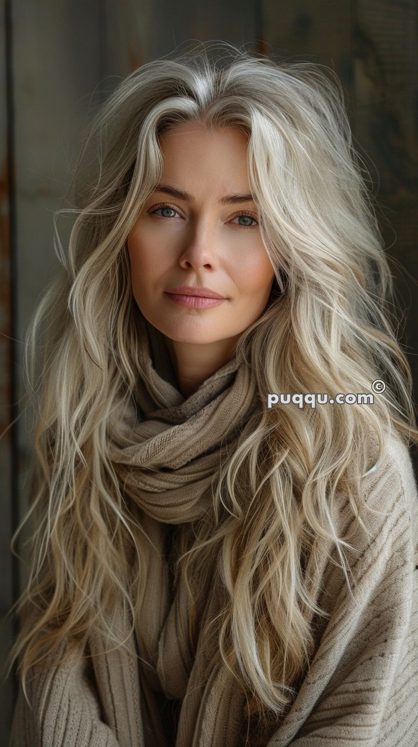 blonde-hair-with-lowlights-242