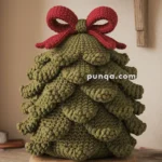 Amigurumi Festive Pine Cone – FREE Crochet Pattern