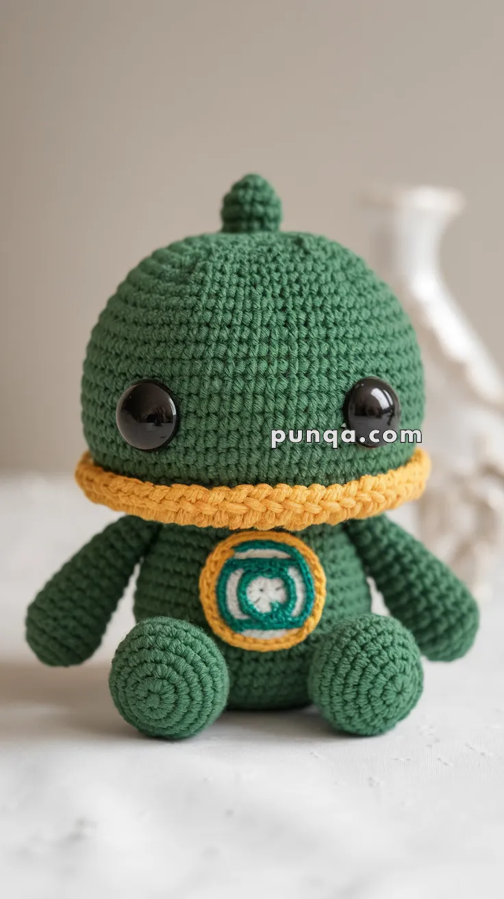 Amigurumi Green Lantern – FREE Crochet Pattern
