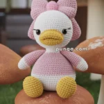Amigurumi Daisy Duck – FREE Crochet Pattern