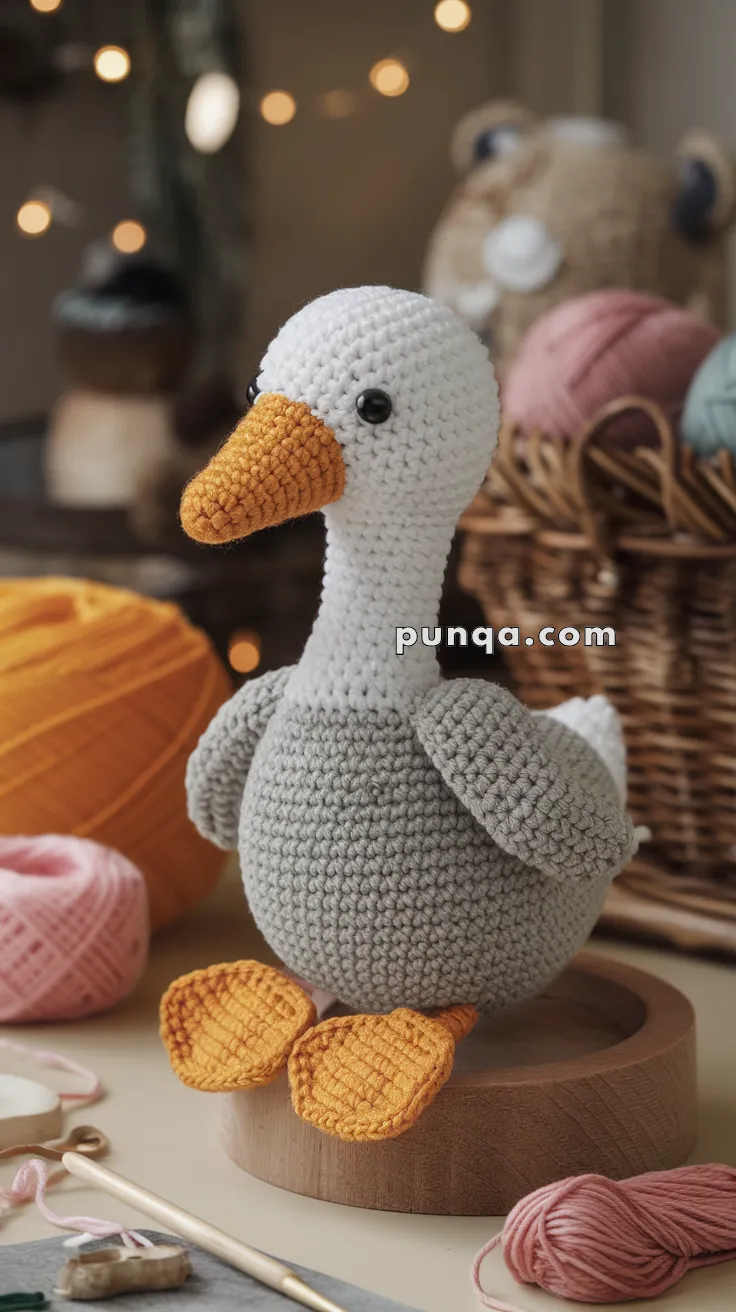 Realistic crochet image for Amigurumi Goose - FREE Crochet Pattern