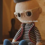 Amigurumi Hipster Doll – FREE Crochet Pattern