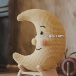 Amigurumi Moon Pillow – FREE Crochet Pattern