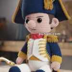 Amigurumi Napoleon Bonaparte – FREE Crochet Pattern
