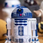Amigurumi R2-D2 – FREE Crochet Pattern