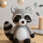 Amigurumi Raccoon Keychain – FREE Crochet Pattern