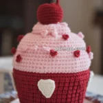 Amigurumi Valentine’s Cupcake – FREE Crochet Pattern