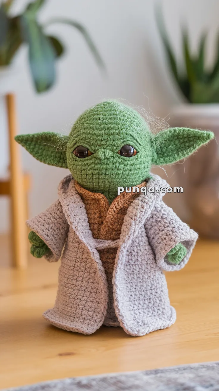 Realistic crochet image for Amigurumi Yoda In Jedi Robe - FREE Crochet Pattern