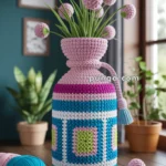 Granny Square Bottle Cover – FREE Crochet Pattern